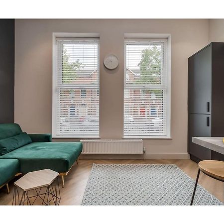Central Belfast Apartments: University Street Экстерьер фото